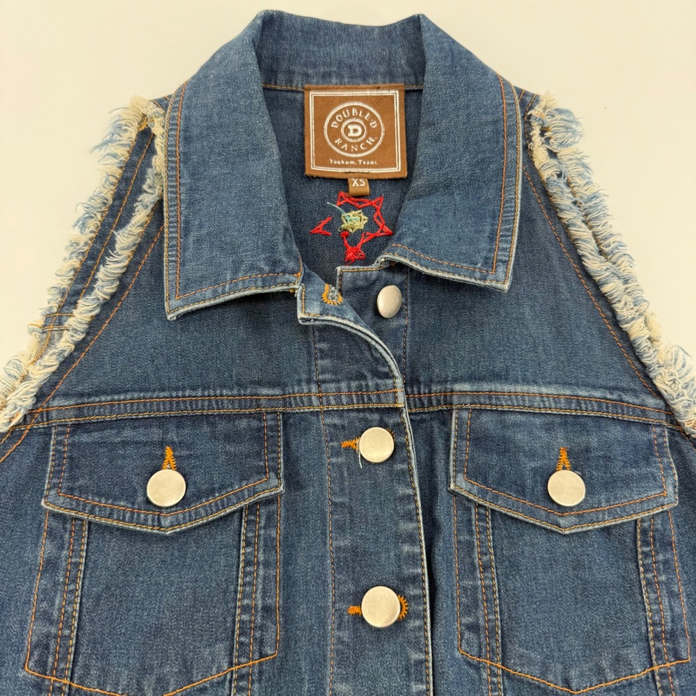 Double D Ranch Rare Free Bird Women's Denim Vest Embroidered Paisley Frayed XS